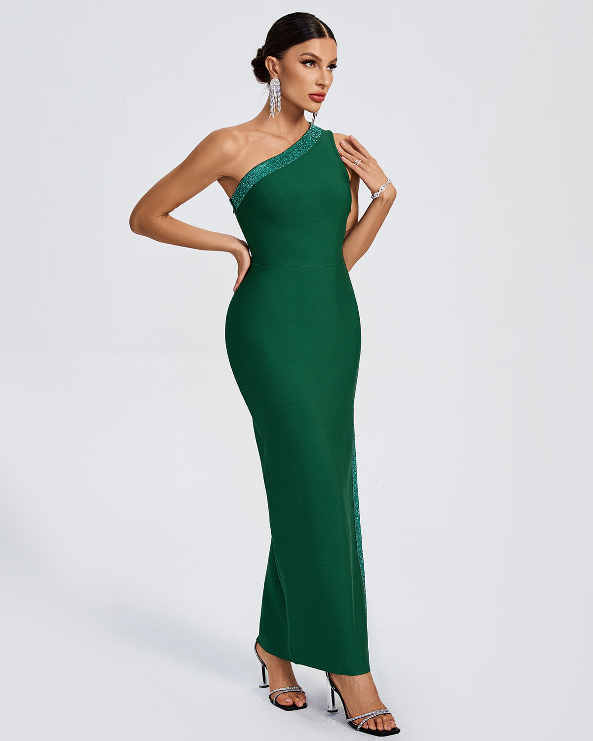 Emerald Green One-Shoulder Maxi Dress