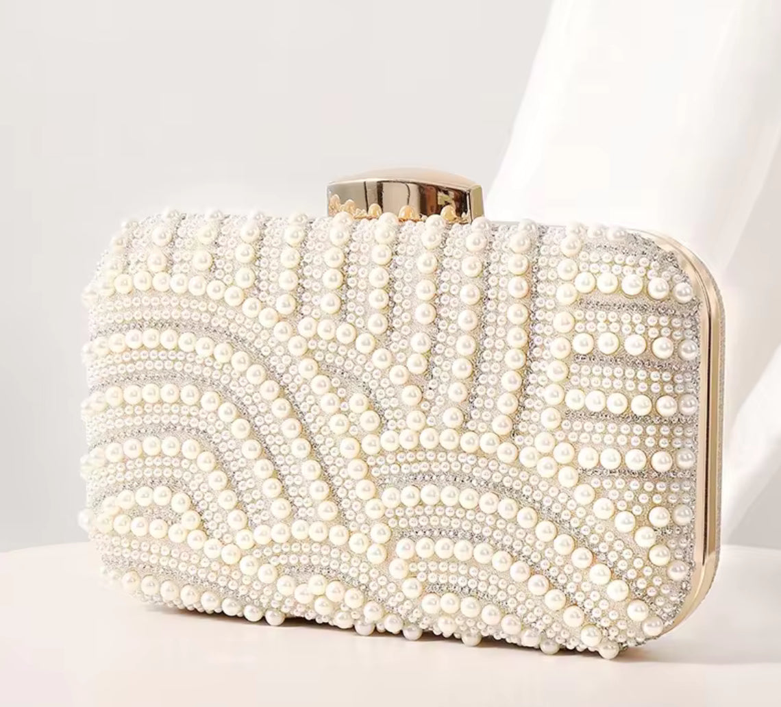 Luxury Pearl & Rhinestone Clutch Bag – Elegant Evening Handbag for Weddings & Parties