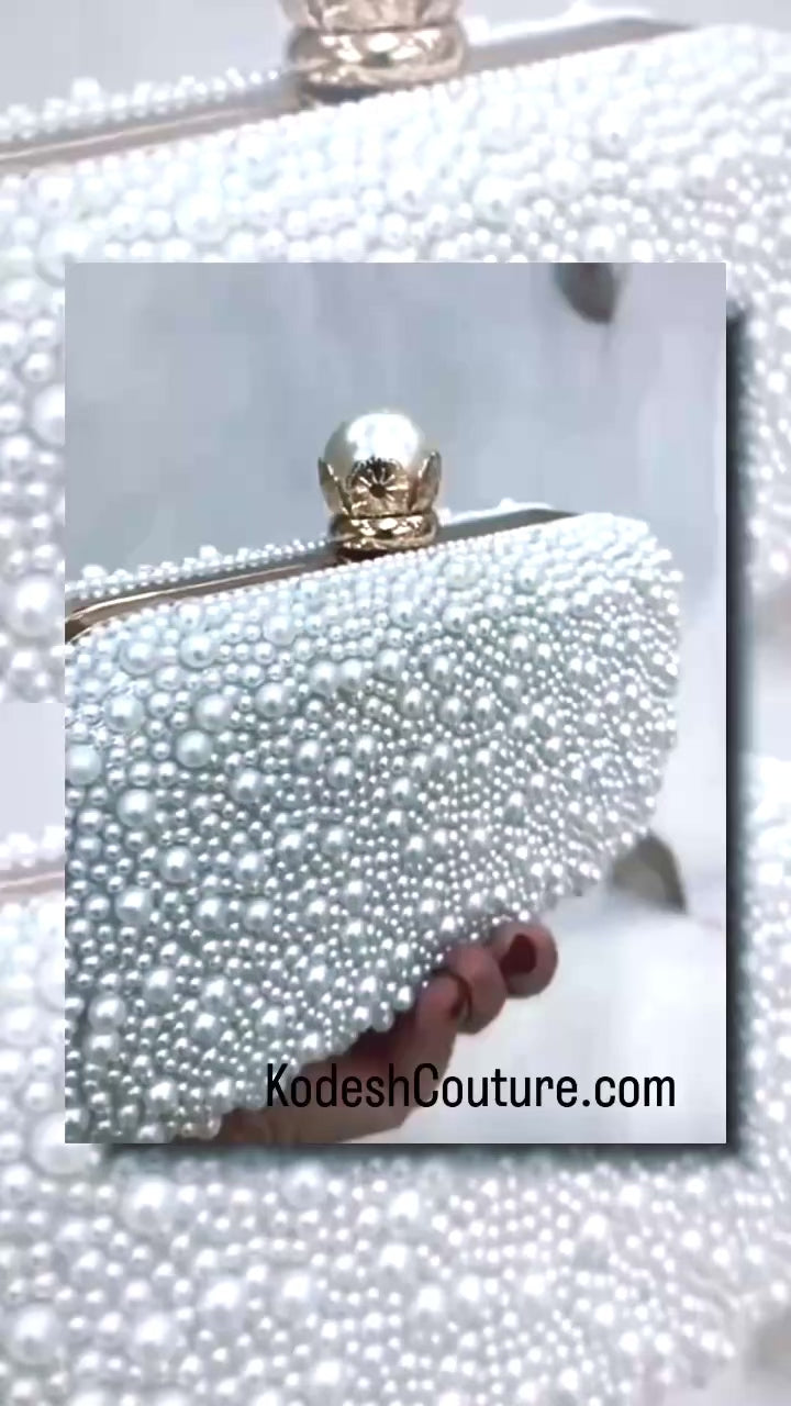 Pearl-beaded evening clutch with chain strap